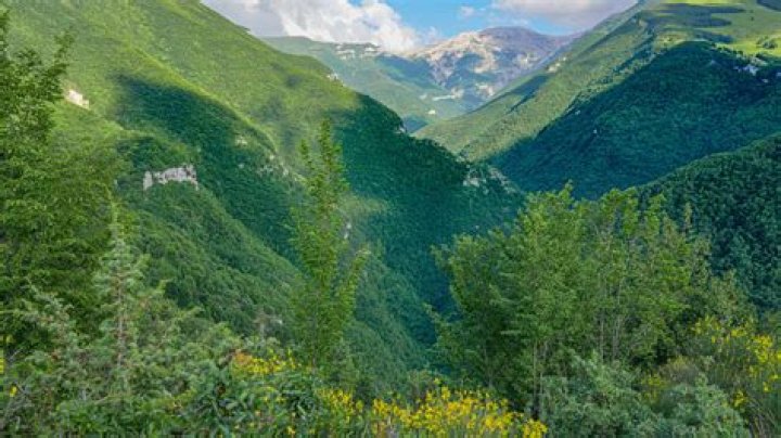 Hiking The Majestic Majella Mountains: A Unforgettable Adventure