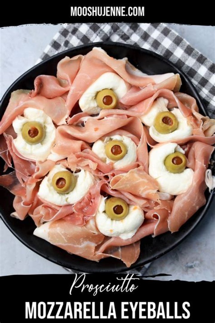 Irresistible Prosciutto Eyeballs: A Culinary Delight