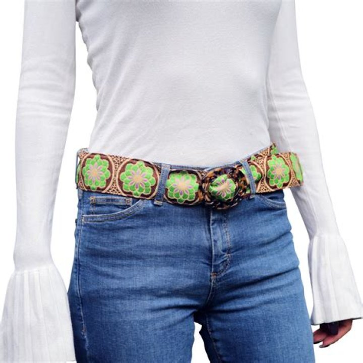 The Hadley Pollet Belt: An Essential Accessory For Fashion-Forward Individuals